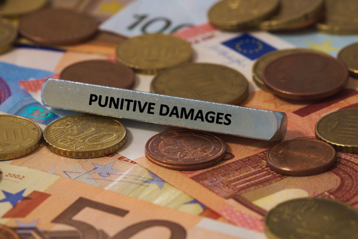 Comparing Punitive and Compensatory Damages After An Accident In Oklahoma