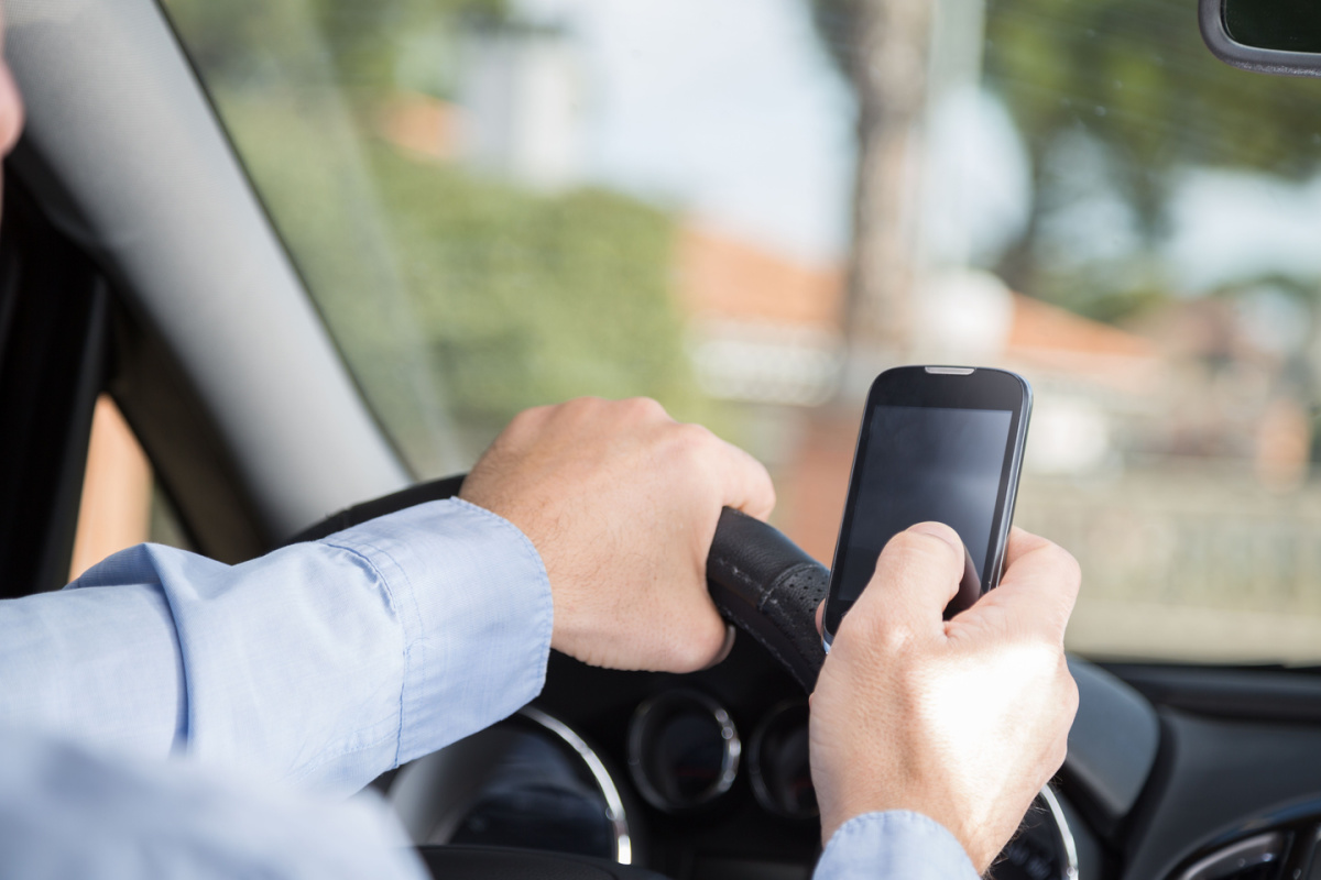 The Consequences of Texting and Driving in Oklahoma: Laws, Penalties, and How to Stay Safe on the Road